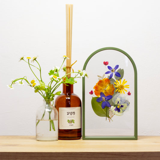 מסגרת קשת עומדת מדיום - ירוק זית